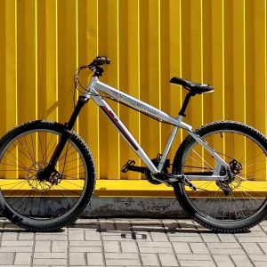 product-1 Niner Air 2-star Bike